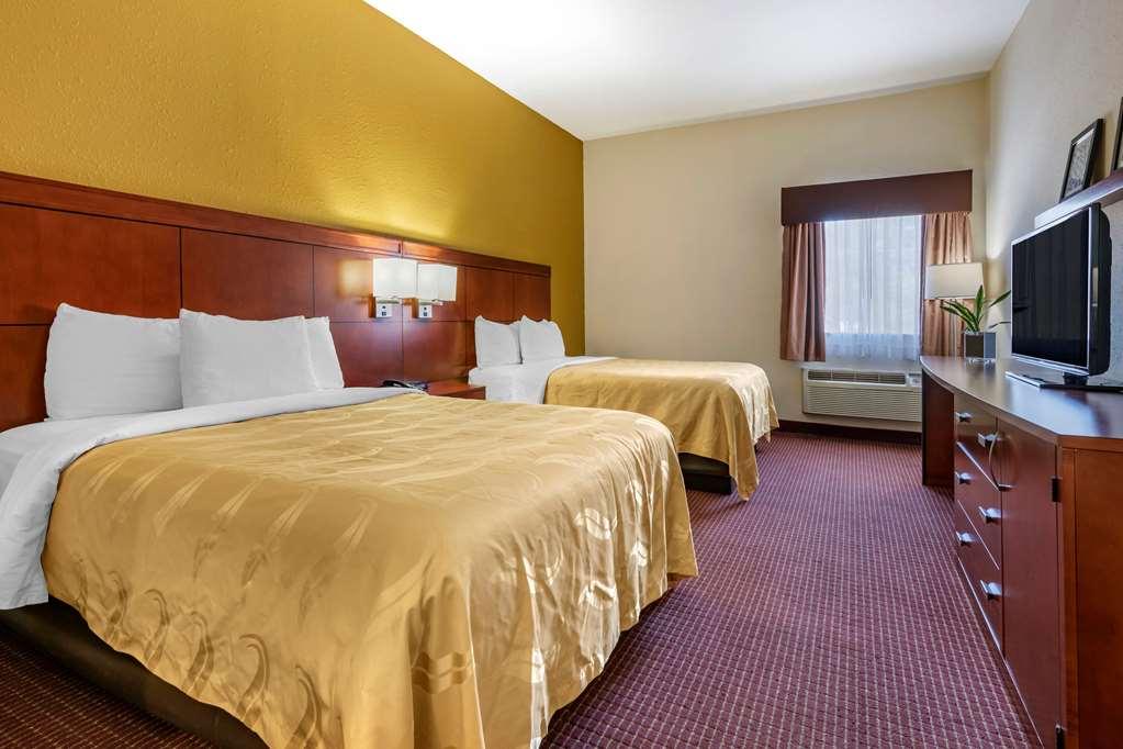 Quality Inn Zephyrhills-Dade City Екстериор снимка
