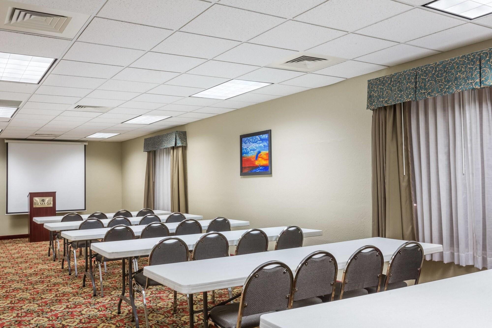 Quality Inn Zephyrhills-Dade City Екстериор снимка