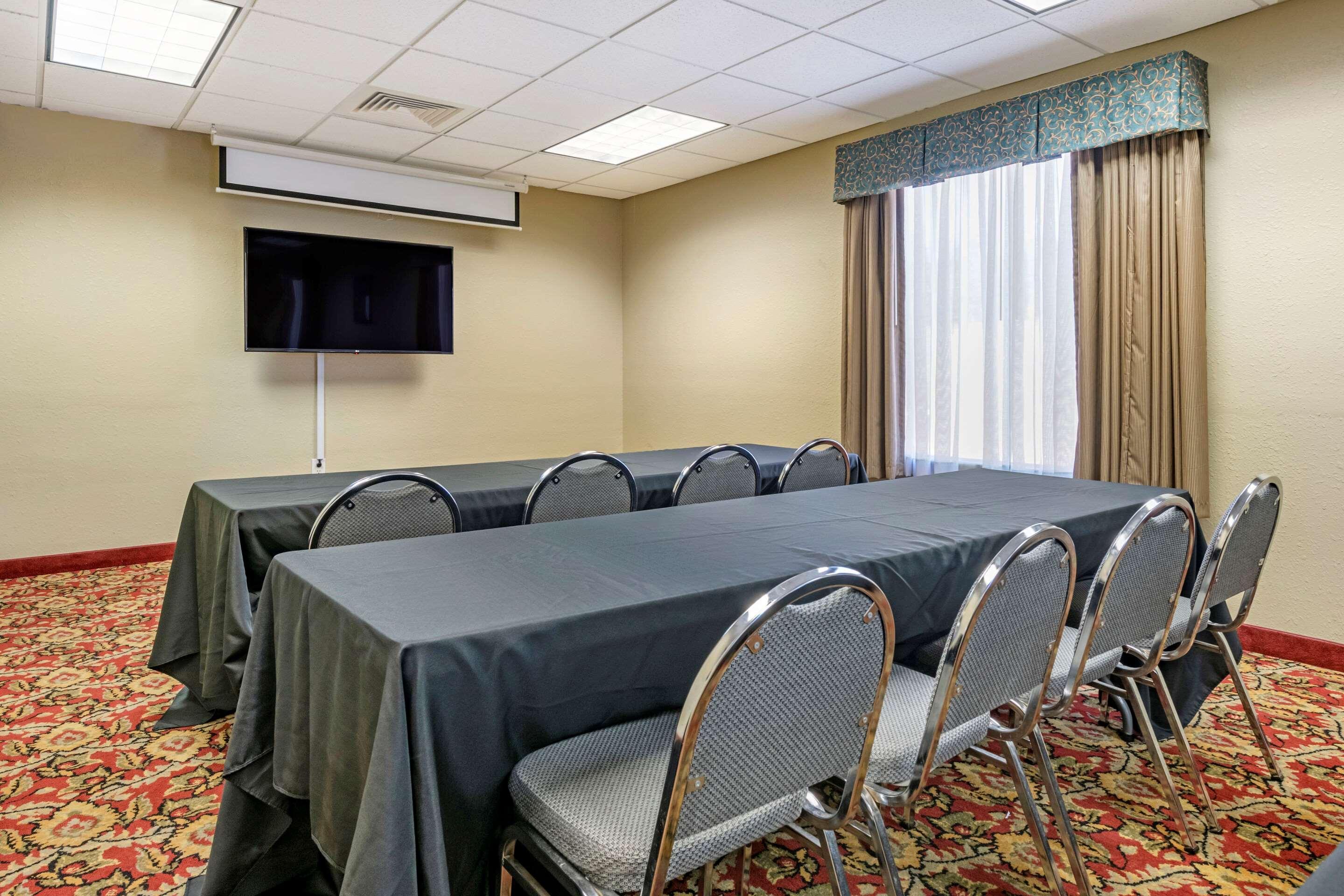 Quality Inn Zephyrhills-Dade City Екстериор снимка