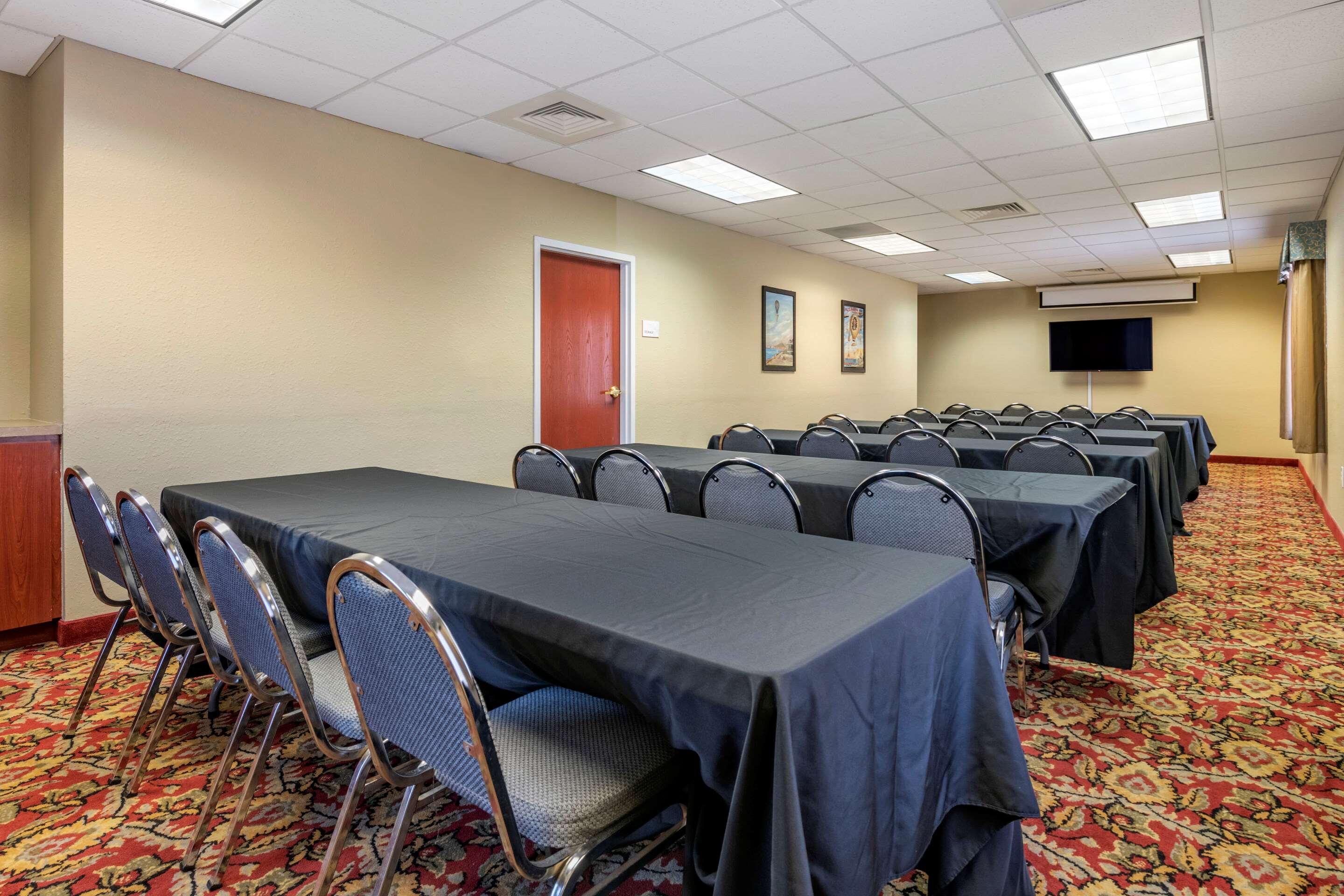 Quality Inn Zephyrhills-Dade City Екстериор снимка