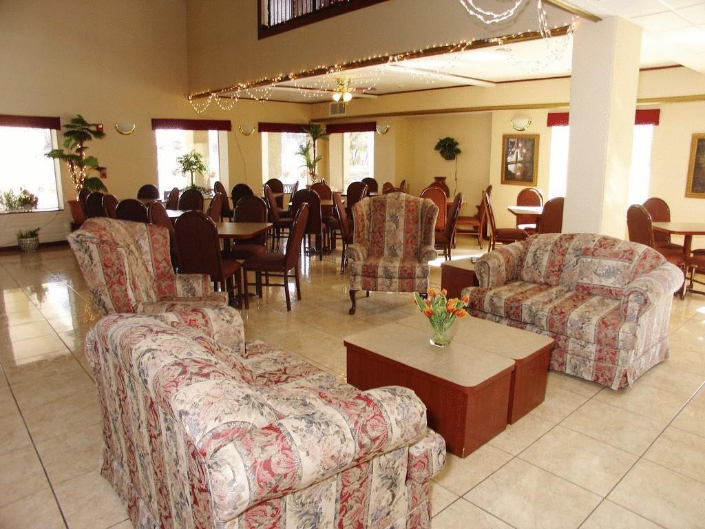 Quality Inn Zephyrhills-Dade City Екстериор снимка