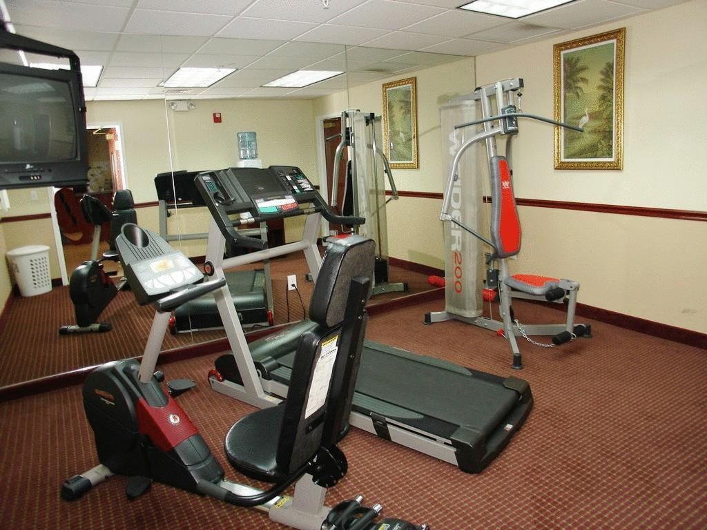 Quality Inn Zephyrhills-Dade City Екстериор снимка